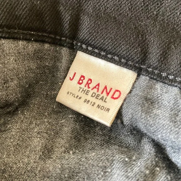 J BRAND The Deal Zipper Ankle Skinny Jeans, size 27 - Picture 6 of 11